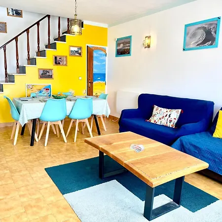House In - Private Patio - Surf - Baleal Prázdninový dům *