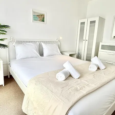 House In - Private Patio - Surf - Baleal Ferrel